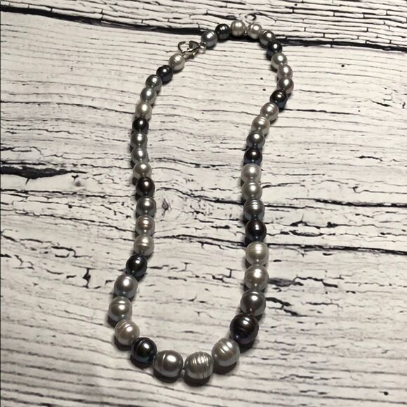 Multicolored pearl necklace - Picture 4 of 10